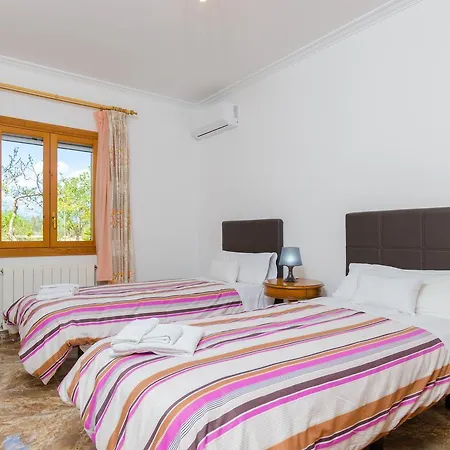 Holiday home Es Pascolet