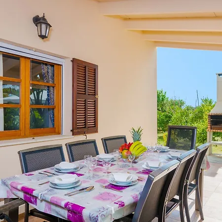 Holiday home Es Pascolet